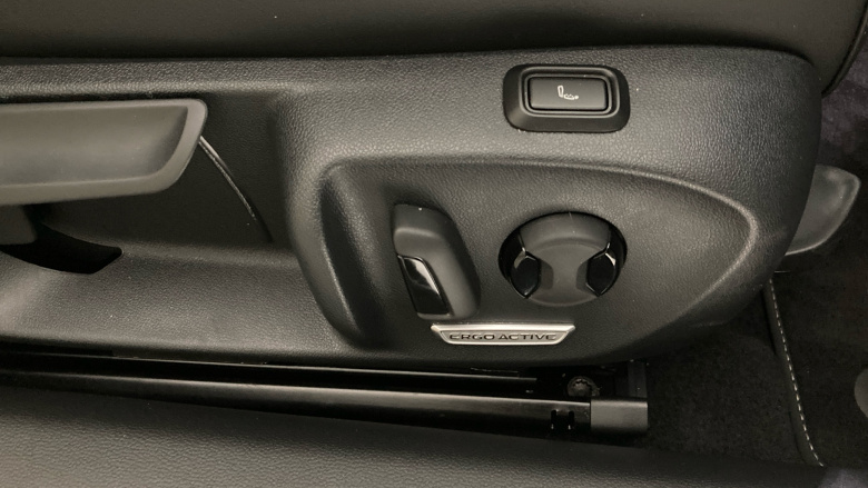 Volkswagen Passat 1.5 TSI eHybrid 272 R-Line 5dr DSG Estate